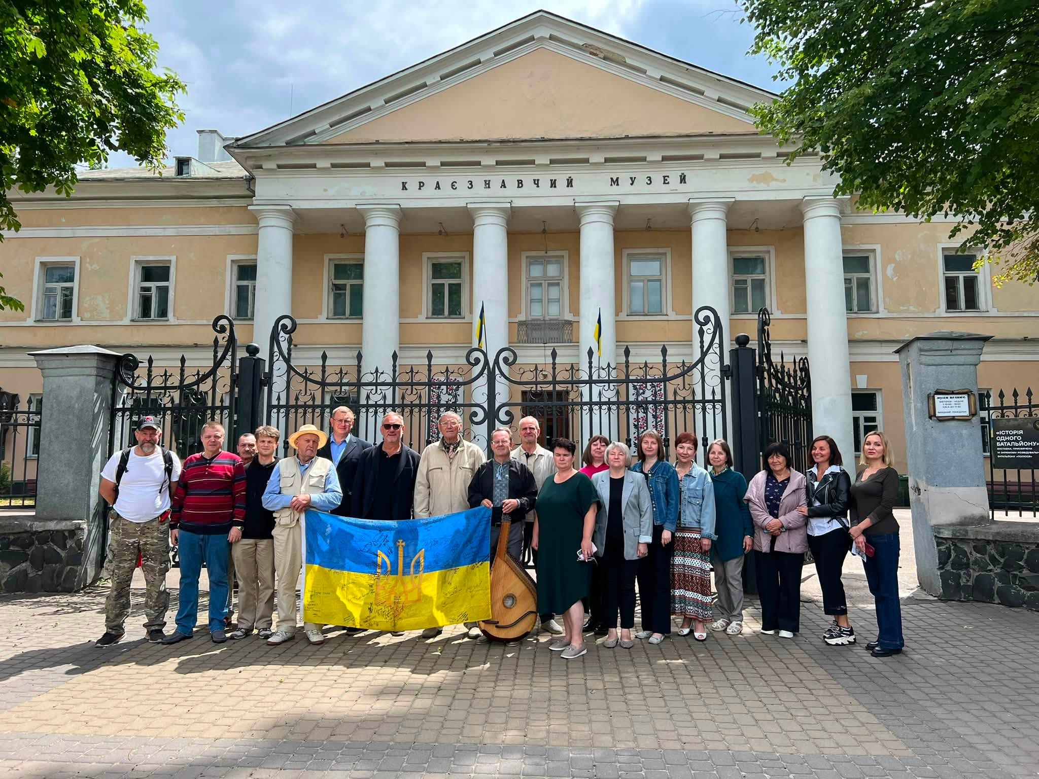 Відбувся круглий стіл «Археологічні дослідження найбільшої битви українського козацтва»